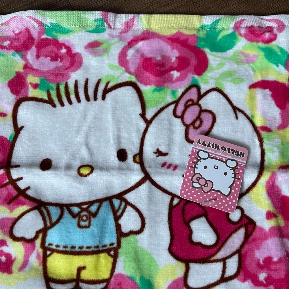 HELLO KITTY & DEAR DANIEL-NWT Wash Clothe